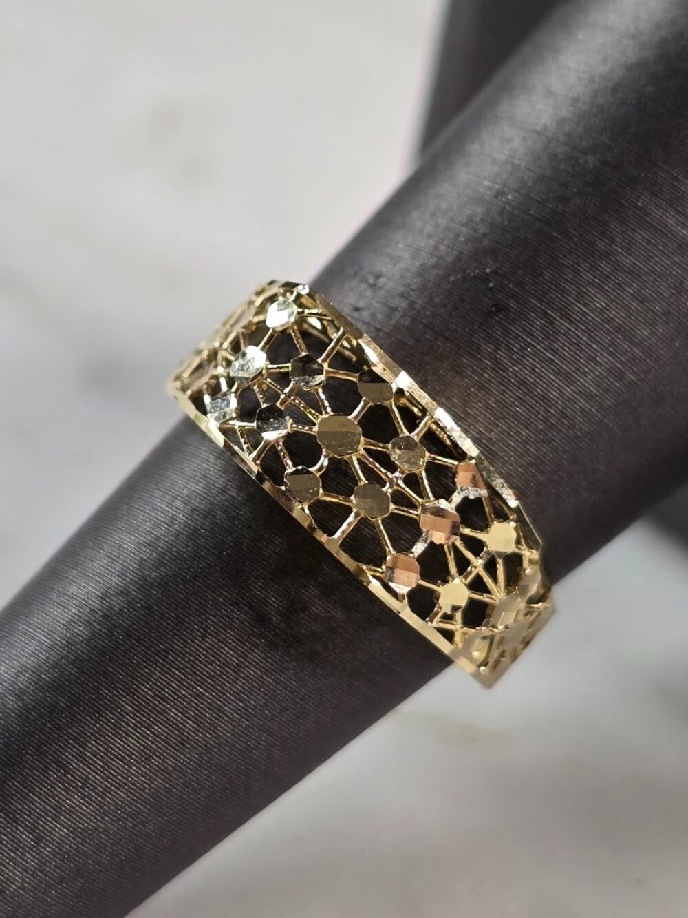 Womens 10K Yellow Gold Modernist Filigree Ring 1.3g E1966